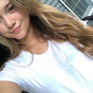 Meet your Posher, Georgia